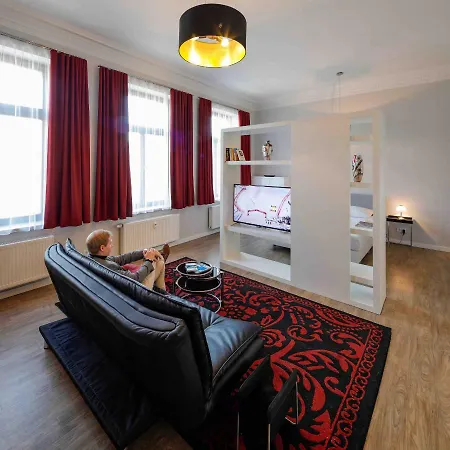 Amalienhof Serviced Apartment